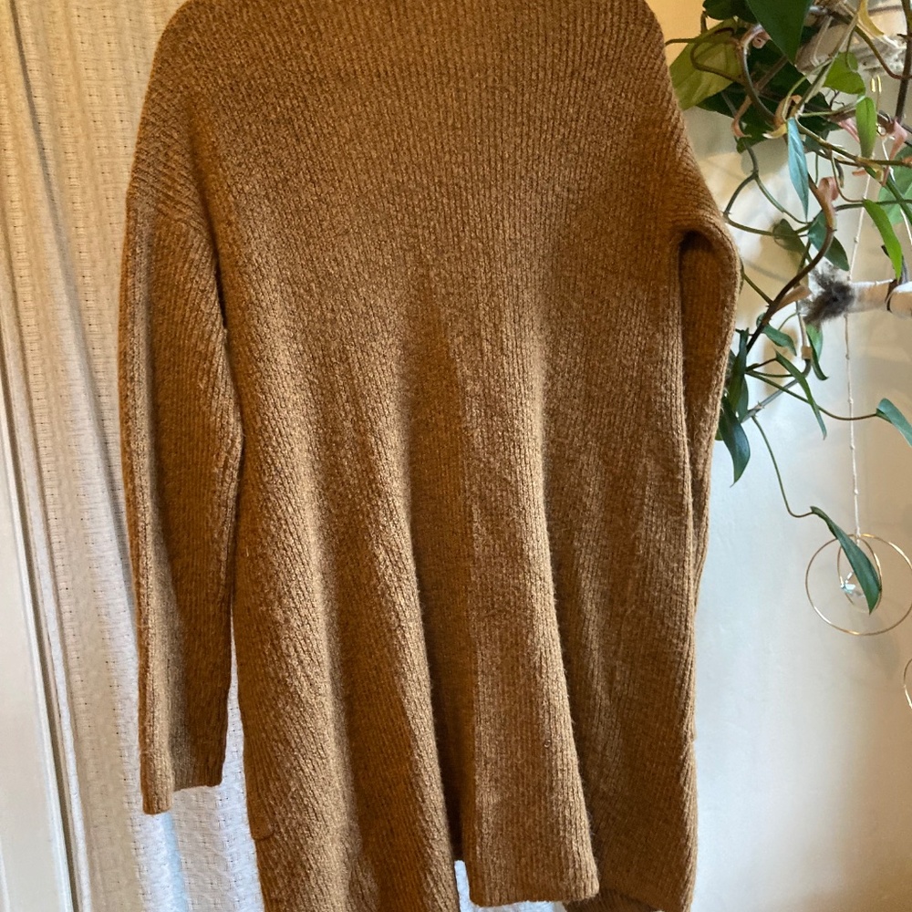 Tanish gold open mid length Time and Tru cardigan - Picture 3 of 5